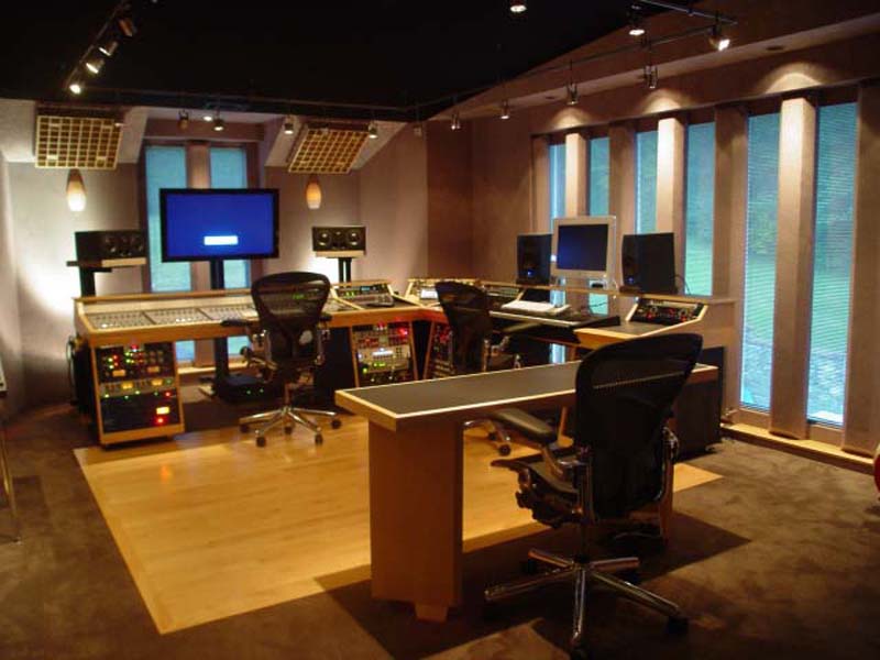 How to decorate an amazing studio